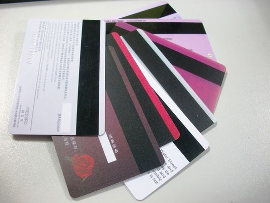 Rpvc ผิวเคลือบ 0.06 มม HICO / LOCO Strips บัตรฟิล์ม สายแม่เหล็กสําหรับบัตรความซื่อสัตย์