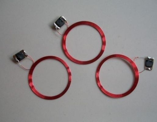 0.1mm กว้าง สีแดงหรือเงิน RFID Inlay การ์ดติดต่อตัวเอง