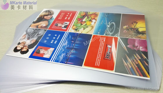 Vicat 5kg 72±2 C PVC Transparent Card ราคาถูกและทนทานด้วยอัตราการหดตัวด้วยการทําความร้อน ≤ 10% การผลิตบัตรธนาคาร