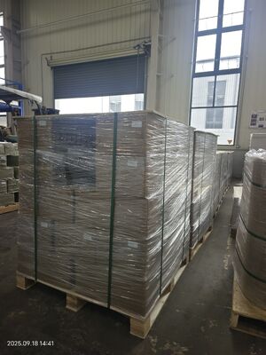 0.12-0.76 มม ความหนา แมททั้ง 2 ด้าน พีวีซี ใบแกนที่มี 77 + 2 °C จุด Vicat สําหรับ Offset และการพิมพ์ผ้าไหม