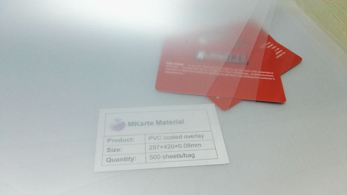 แผ่นเคลือบทับ PVC ทนทานสูง พร้อมทดสอบการเสื่อมสภาพที่อุณหภูมิ 65 องศาเซลเซียส/ความชื้น 95% ＞200 ชั่วโมง และยังคงความโปร่งใสหลังการเคลือบ